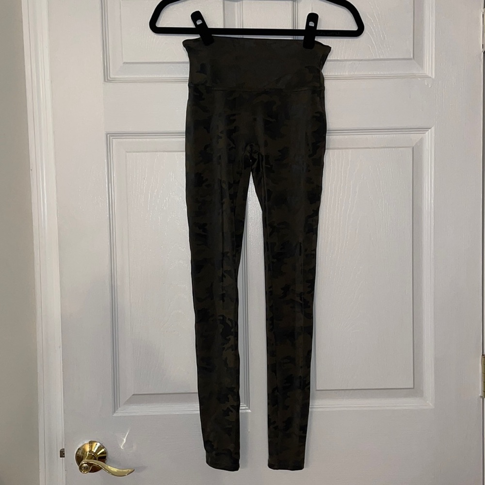 SPANX Shape-wear Camo Leggings
